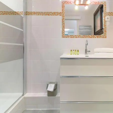 Apartment Select'sohome - Pour 4 Personnes Avec Vue A Saint-clair ! - Zadig *